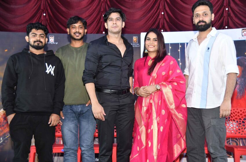  ಸ್ಯಾಂಡಲ್​ವುಡ್​ಗೆ ಸ್ಮಾರ್ಟ್​ ಹುಡುಗನ ಎಂಟ್ರಿ – ರಕ್ತಾಕ್ಷ ಚಿತ್ರದ ನಾಯಕ ಮಾಡೆಲ್​ ರೋಹಿತ್​